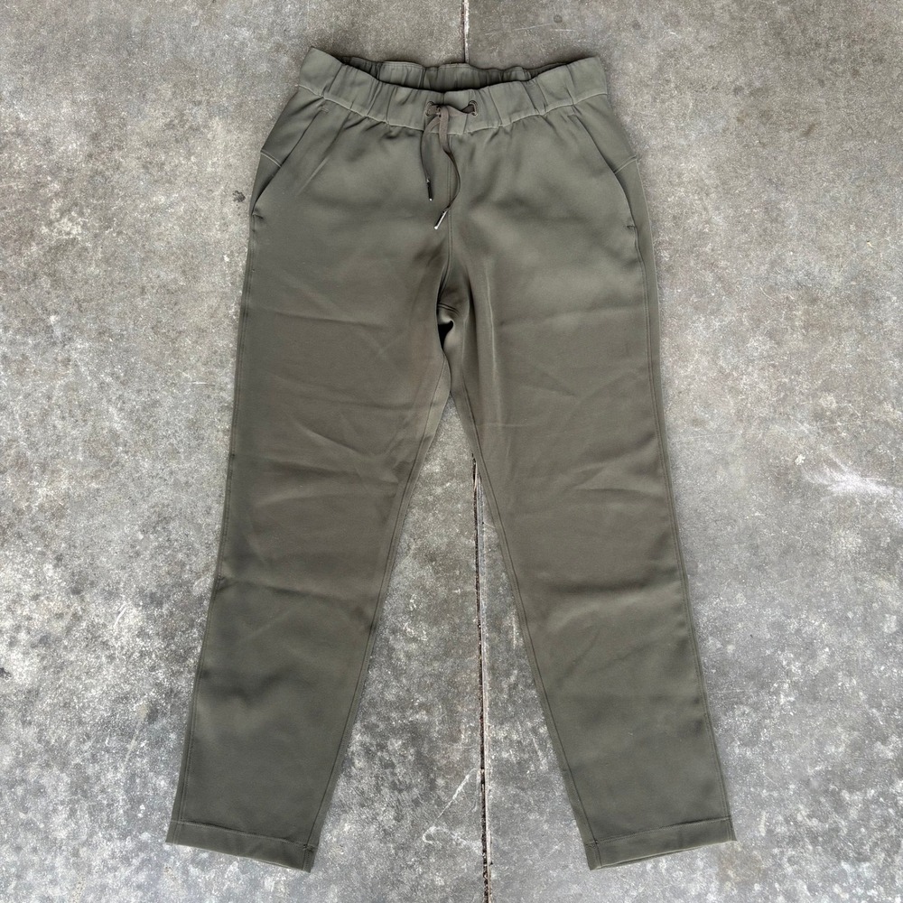 Lululemon On The Fly Pant Women's 6 Dark Olive Green Athleisure Office Stretch